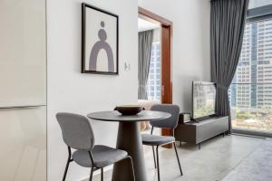 Blueground Marina Gate balcony elevator pool DXB-1097