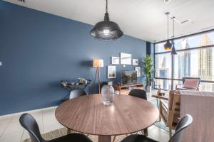 Blueground DIFC city view pool gym DXB-154