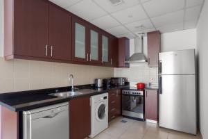 Blueground JBR Sea View pool gym DXB-596