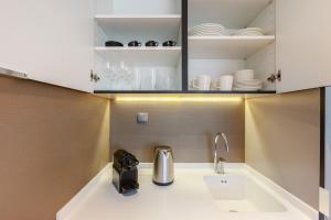 Blueground Marina City View pool gym DXB-566