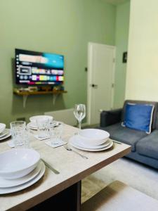 Relaxing 4BR HomeEnsuite Sleeps 8 in Preston