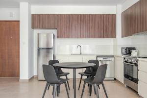 Blueground Dubai Hills Estate pool nr park DXB-1695