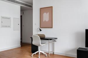 Blueground City Walk pool gym balcony ac DXB-1560