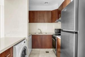 Blueground Orra Marina Pool Gym DXB-1134