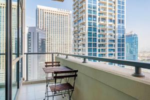 Blueground Dubai Marina pool nr Marina Walk DXB-1754