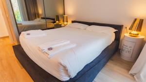 Garda Luxury Suite - Italian Homing