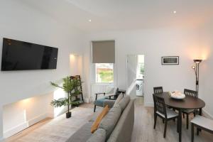 Cosy Corner Troon Apartment