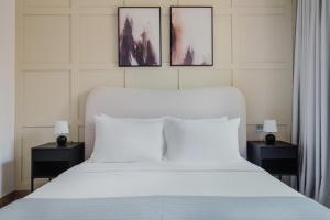 Blueground Old Town pool wd nr Burj Khalifa DXB-1601