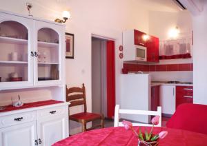 Apartments Nives