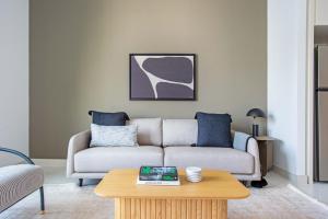 Blueground Dubai Creek Harbour balcony gym DXB-1171