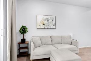 The Container Retreat - 4A.