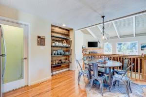 Two-story mountain-view condo with balcony fireplace & pool - dog-friendly