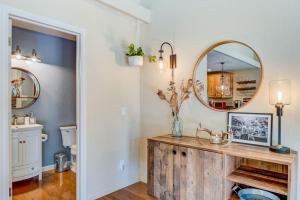 Two-story mountain-view condo with balcony fireplace & pool - dog-friendly