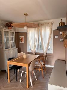 Maison de village, jardin, vue Pyrénées - 8 pers