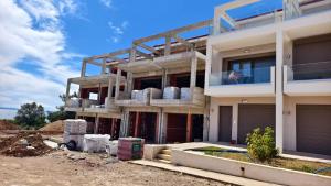 Windfall Luxury House