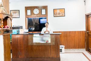 SKS Excel Inn