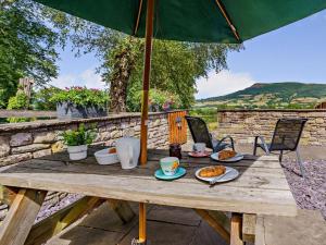 1 Bed in Abergavenny oc-47884