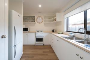 Torquay Central - Your Coastal Oasis