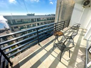 208 Lumina Shores Apartment