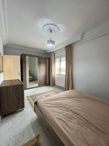 Appartement lumineux avec superbe vue mer
