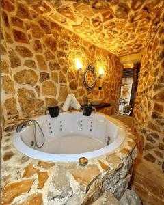 Dara antikhan konağı