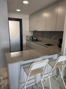 Sunset Sailors Sky & Sea Retreat