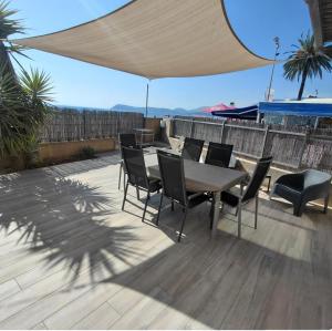 Appartement T3 RDC Les Pieds dans le Sable résidence les sables dor la croix valmer