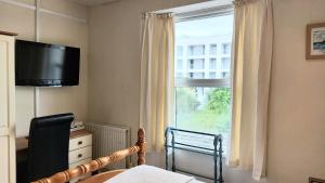 Trelawney Guest House Room only