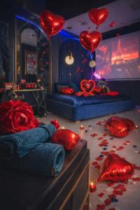 Love Room 85 avec Jacuzzi Romantique & Intimiste