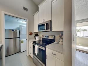 Summer Place 671