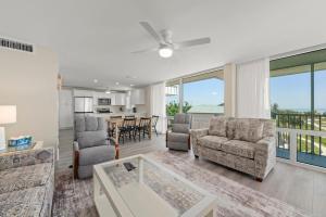 Island Beach Club #P3E