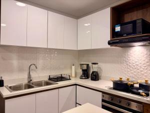 Apartamento moderno en Laureles excelente sector cerca al Portal del Quindio