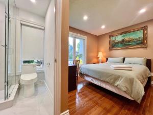 Cozy Home Near Transit & Hillcrest Mall with Free Parking
