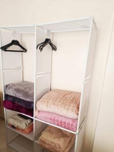 Cozy Apartment Netflix Air Conditioning Convenience Busway