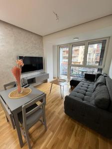 Moni Apartment