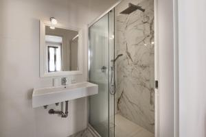 Colosseo Guest House