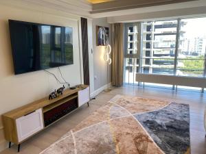 Luxury apartment in Zaisan