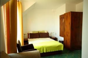 Triple Room with Balcony (2 Adults + 1 Child) room in Klif Spa
