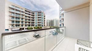 Vacationer Holiday Homes l Cozy Modern Studio l Quiet Community l Dubai South