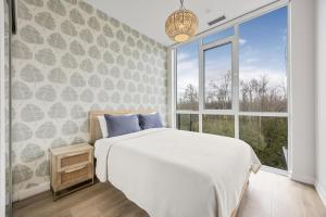 Lake Simcoe Stays - Friday Harbours Official Rental Program - Aspen Suite
