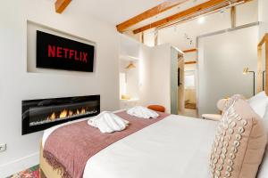 Douro Prestige Studio with Private Sunny Backyard