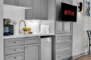 Lux Studio in Horseshoe Valley