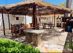Hostal El Amigo Lucho