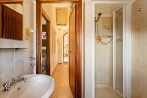 Stanza con terrazzo vista lago LAKEHOLIDAY IT