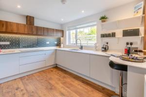 3 Bed in Praa Sands oc-t30006