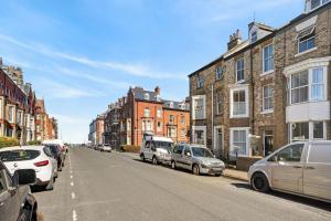 2 Bed in Whitby oc-w026