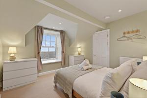 3 Bed in Aberdovey oc-c33725