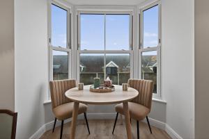 3 Bed in Aberdovey oc-c33725