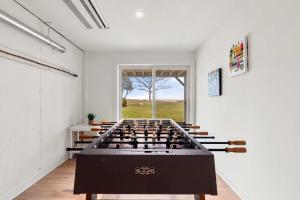 Waterfront Oasis with Game Room Newly Renovated