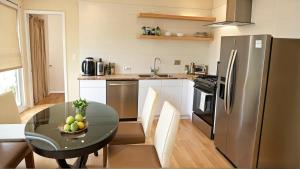 Stylish Residences Near Art Deco and LA Hotspots